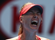 莎拉波娃爆冷击败公牛，出色防守引爆全场！的简单介绍