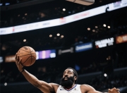 哈登赛点兑现，辽宁男篮淘汰费内巴切晋级四强，主帅激动落泪的简单介绍